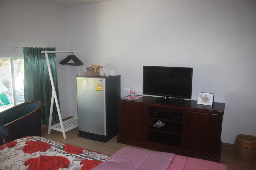 Nong Nuey Rooms Koh Samet Стая снимка